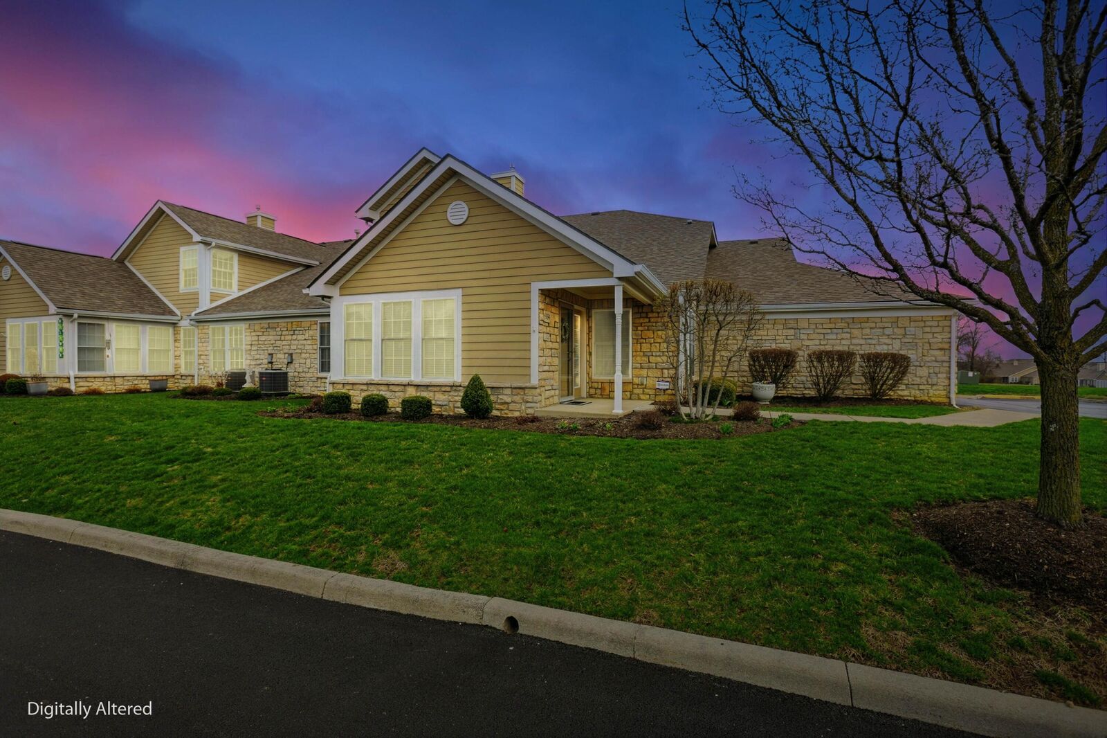 Property Photo: 9194 Gramford Street OH 43240