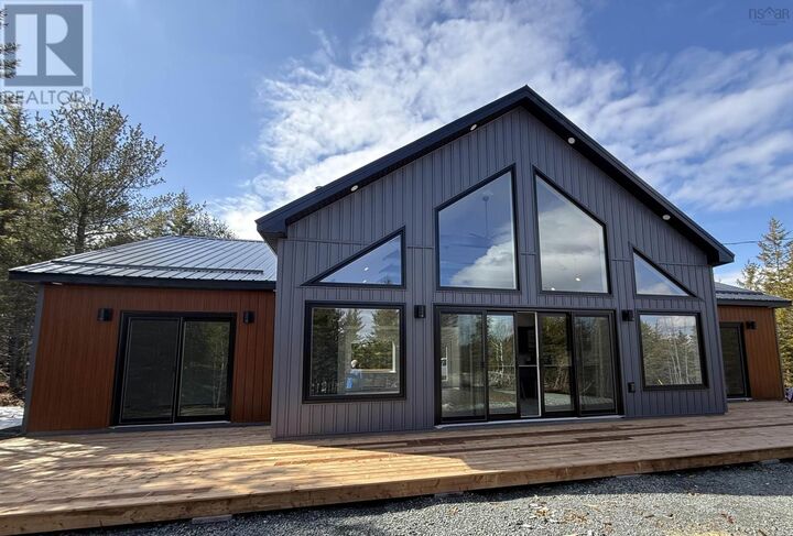 423 Nature Drive 280 — photo 1