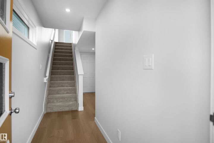 Property Photo:  5145 River's Edge Way NW  AB T6M 3B6 