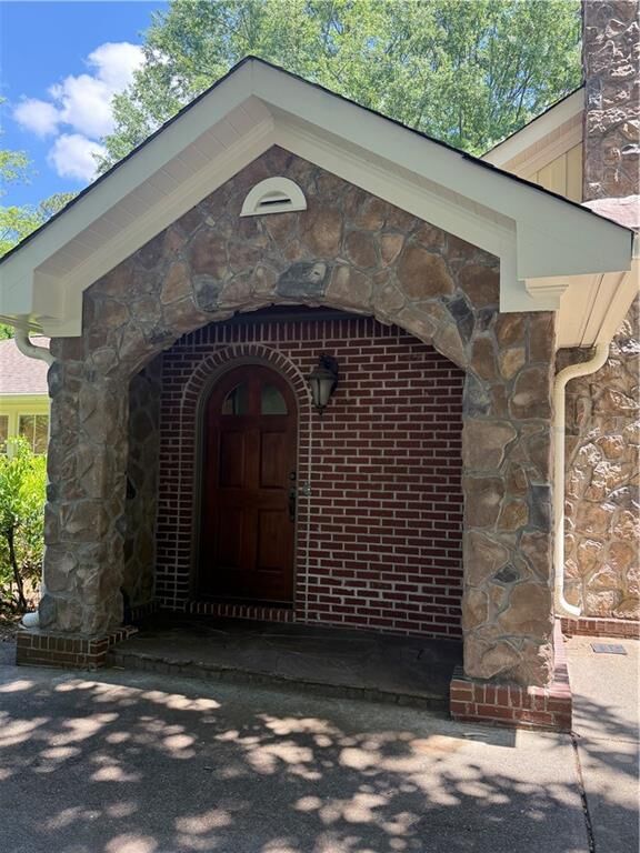 Property Photo: 224 Hillcrest Drive GA 30701