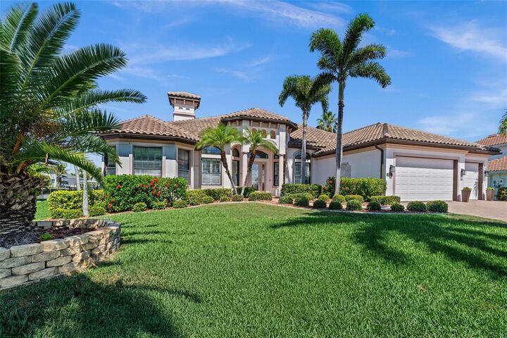 Property Photo:  5205 Tamiami Court  FL 33904 