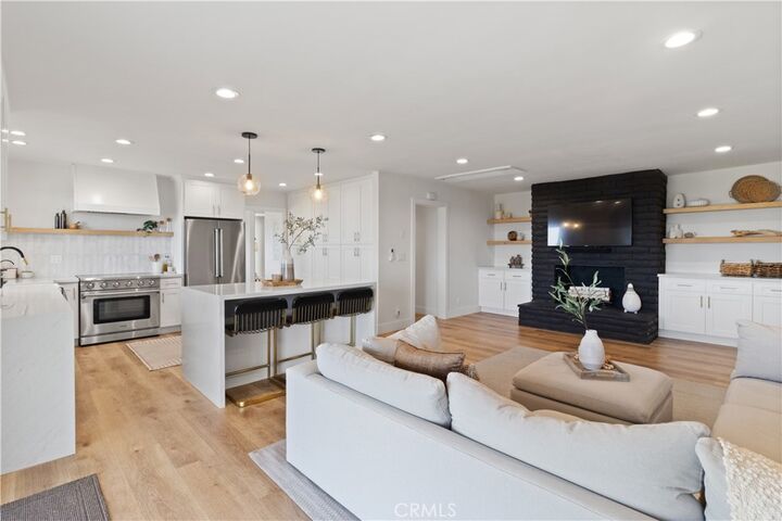 Property Photo:  28829 Crestridge  CA 90275 
