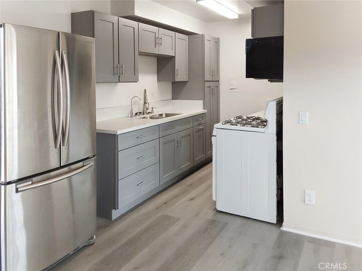 Property Photo:  1006 Boynton Street 2  CA 91205 