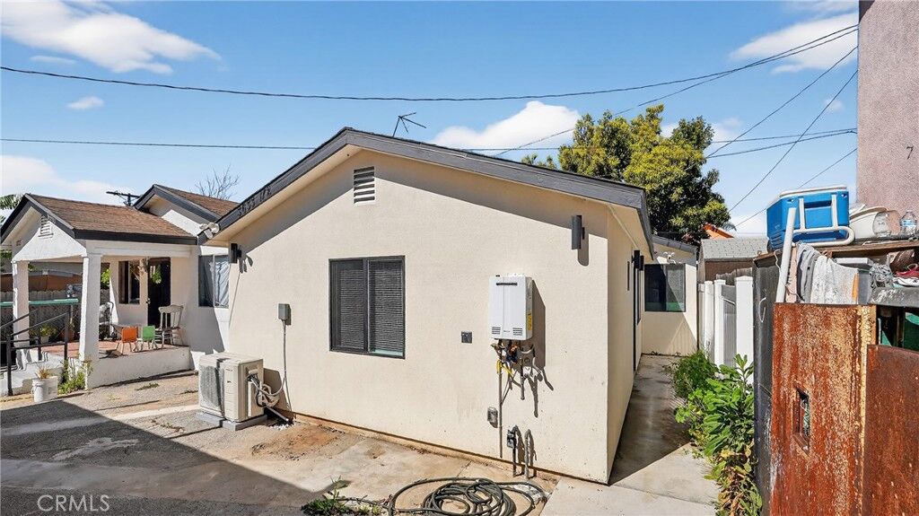 Property Photo:  3631 Trinity Street  CA 90011 
