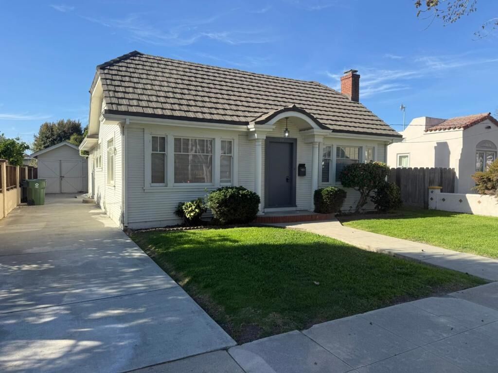 Property Photo:  22 Willow Street  CA 93901 