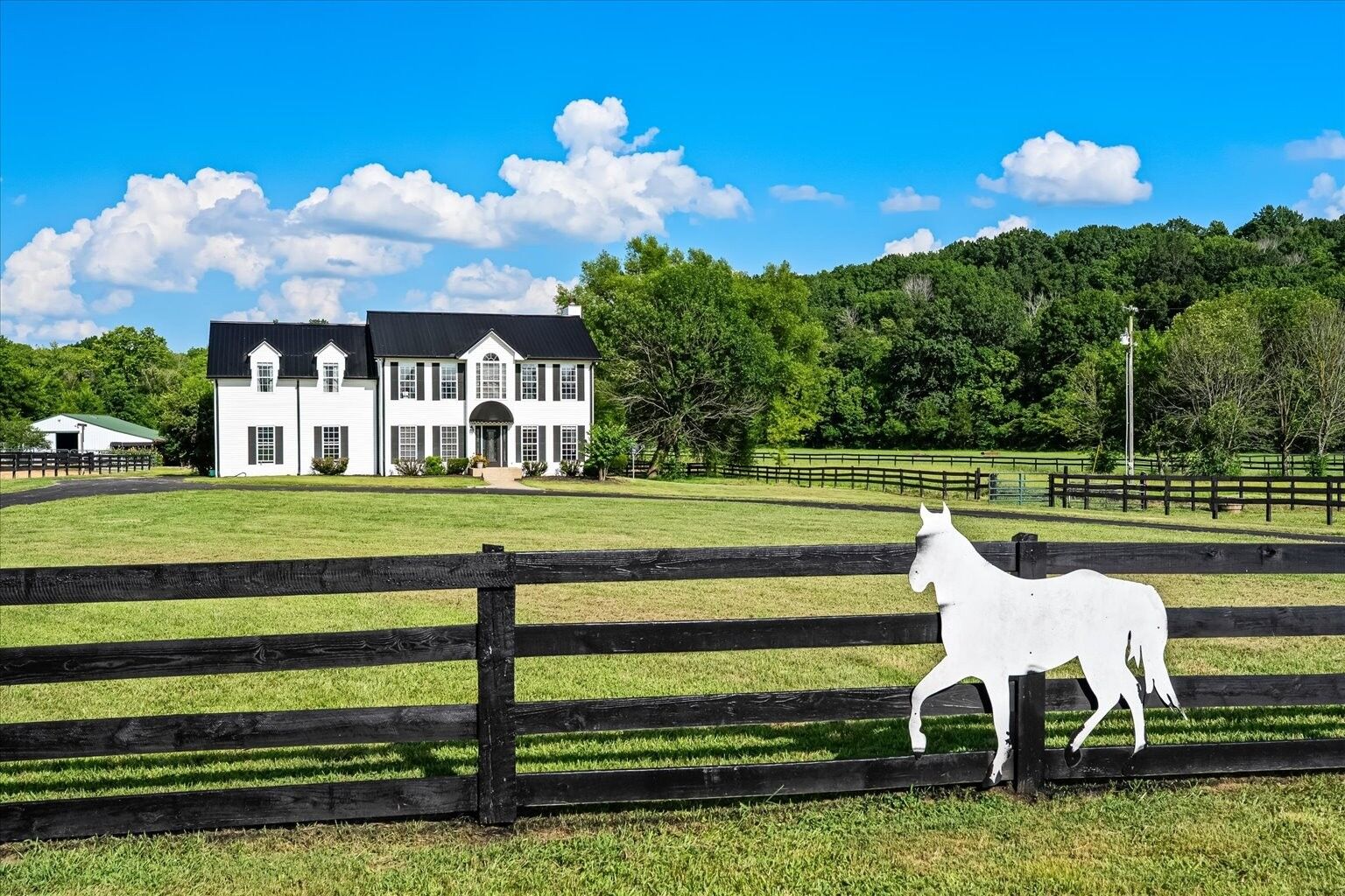 Property Photo: 2359 Lewisburg Pike TN 37064