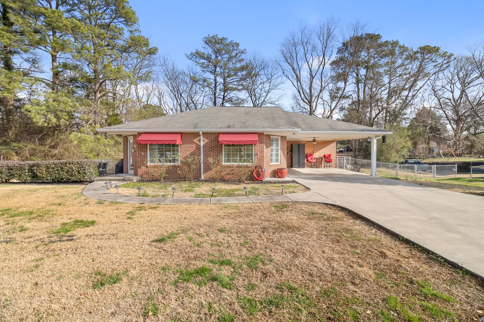 Property Photo: 498 Georgetown Road NW TN 37311