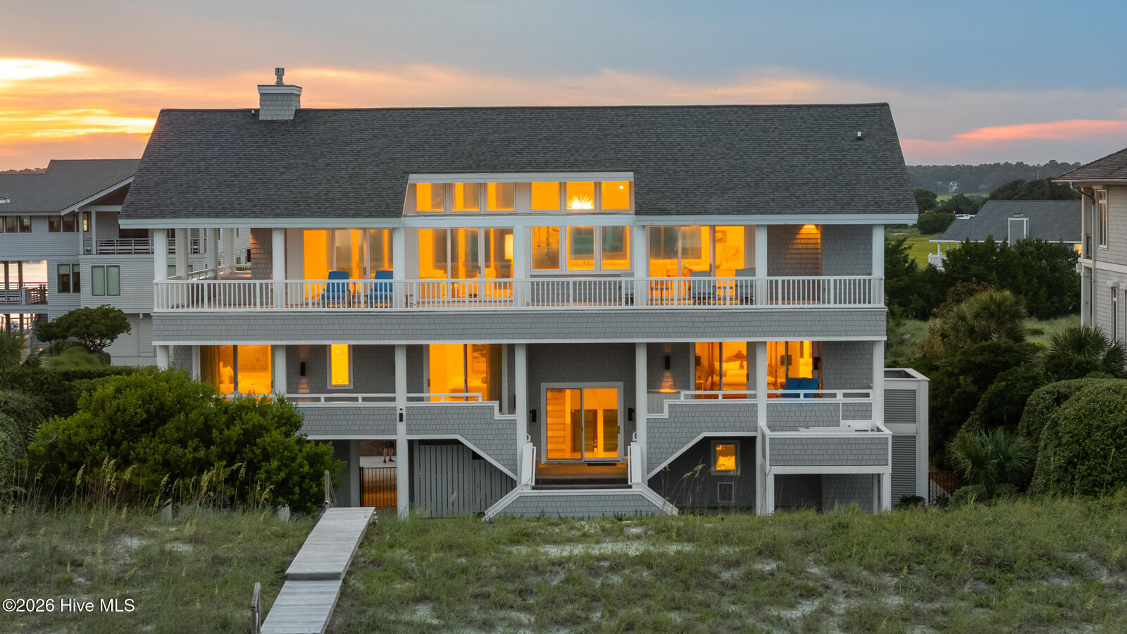 Property Photo:  8 Beach Road S  NC 28411 