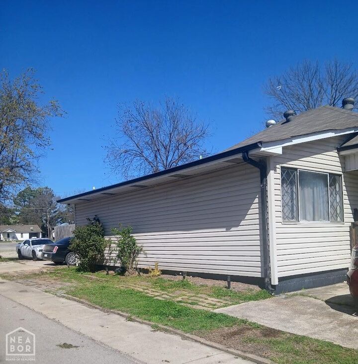 Property Photo:  503 E Court Street  AR 72450 