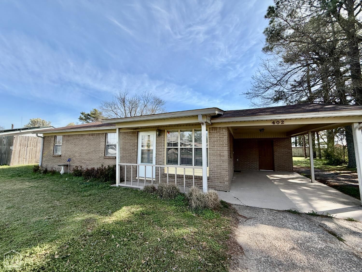 Property Photo:  402 Thurmond Street  AR 72438 
