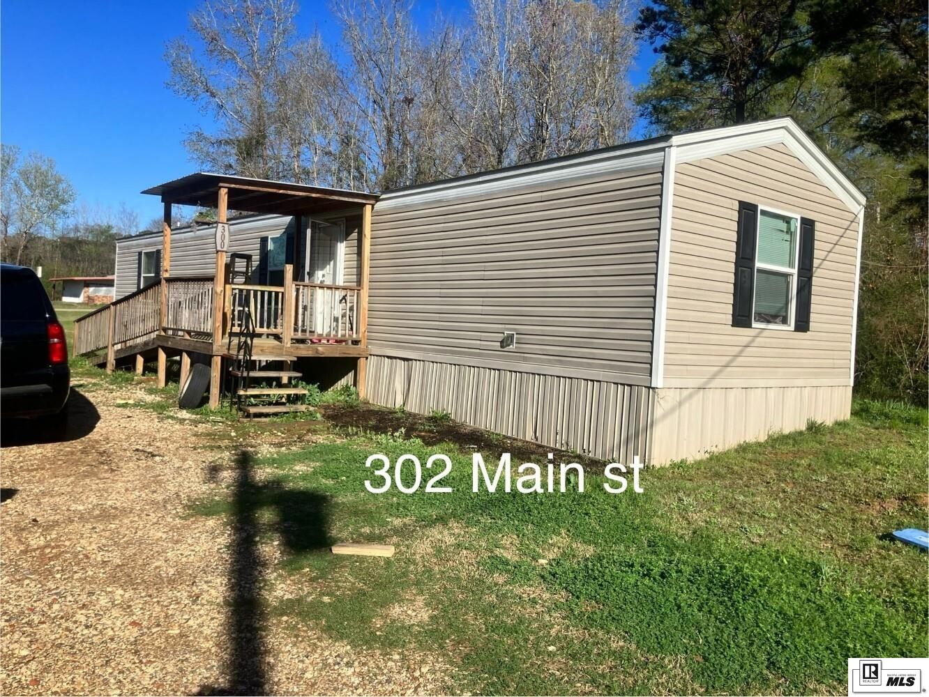 Property Photo:  300 Main Street  LA 71235 