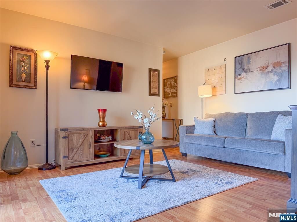 Property Photo:  700 Schuyler A21  NJ 07032 