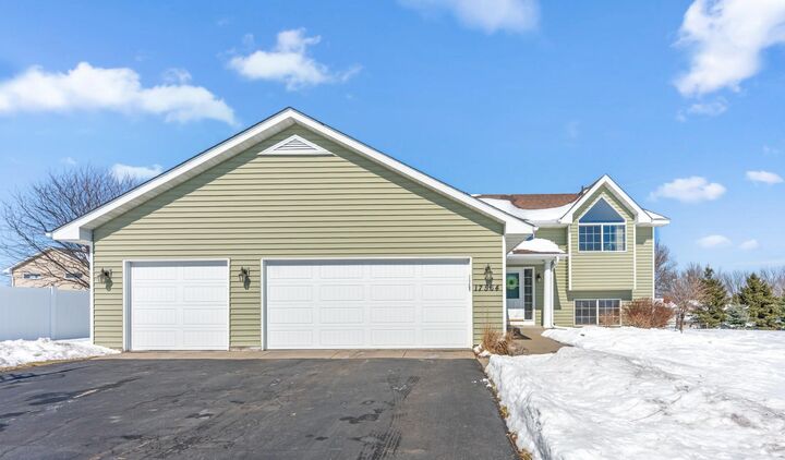 Property Photo:  17564 Gander Lane  MN 55024 