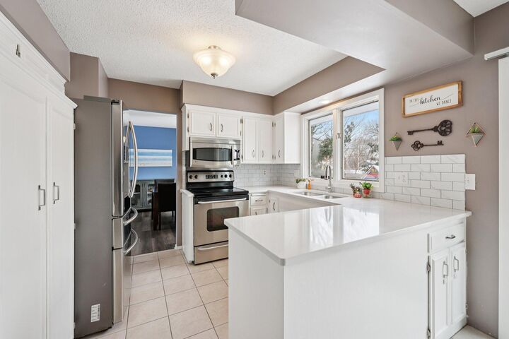 Property Photo: 6515 Olympia Street MN 55427