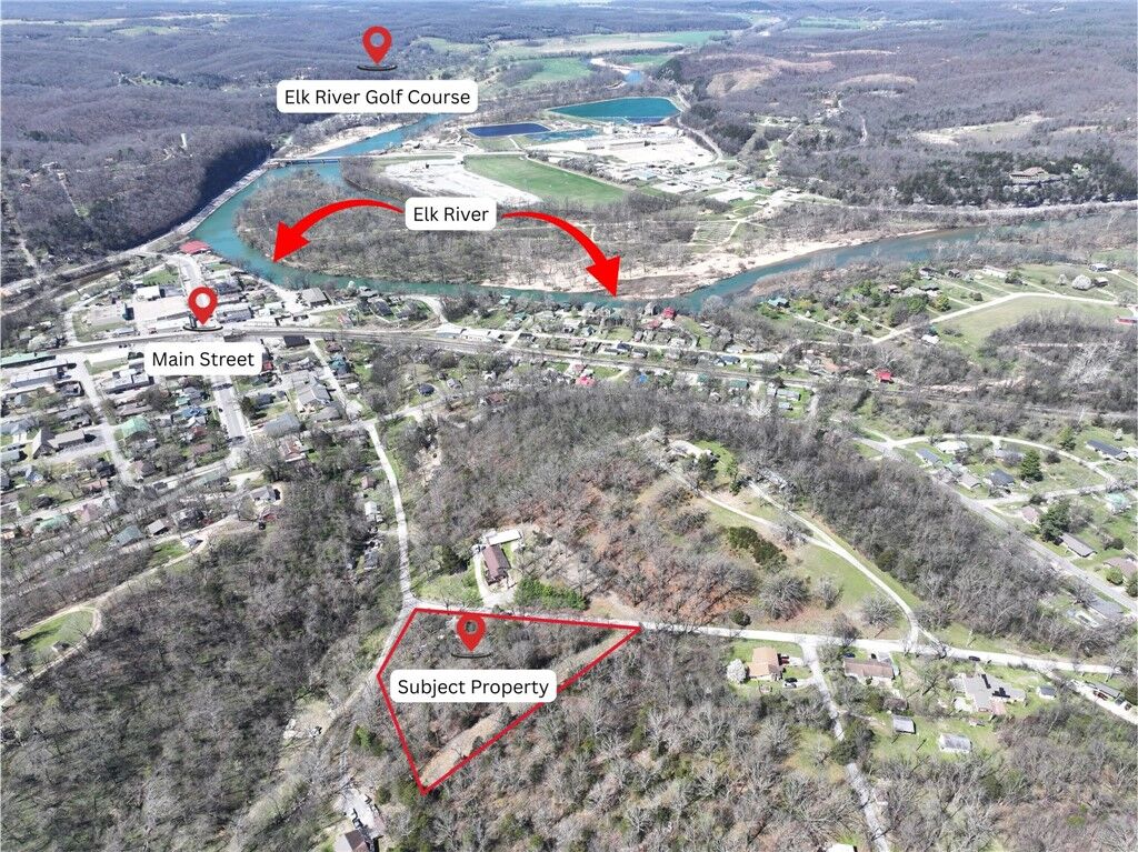 Property Photo:  302 Paradise Drive  MO 64854 