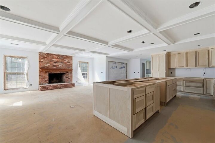 Property Photo:  1409 Oaks Manor Drive  AR 72703 