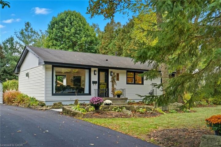 Property Photo: 570 Westview Avenue ON L9G 1N9