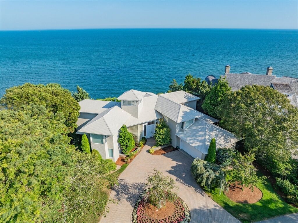 Property Photo:  40 Triton Way  MA 02649 