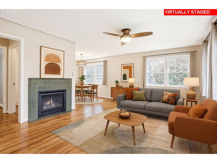 Property Photo: 4030 SE Ivon St 1 OR 97202