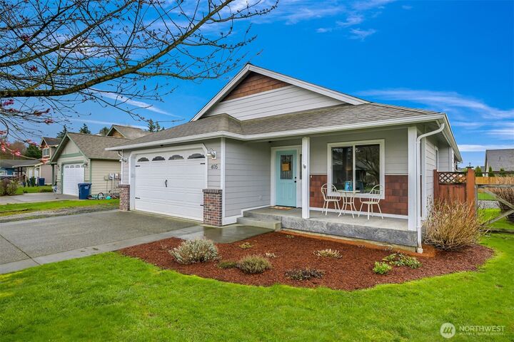 Property Photo:  405  Jackson Court  WA 98276 