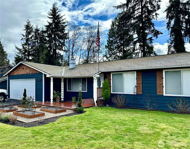 Property Photo:  13706  31st Drive SE  WA 98012 