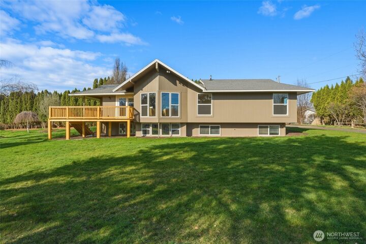 Property Photo: 2242 S Wilbur WA 99362