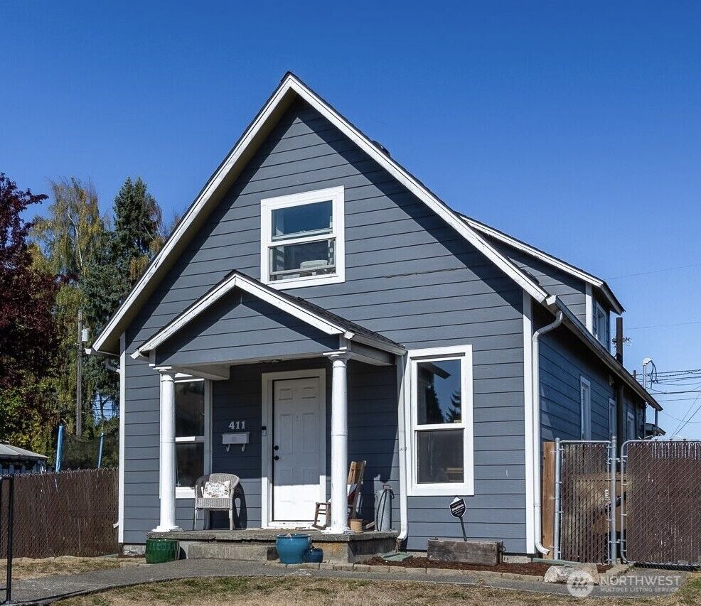 Property Photo:  411 S 59th Street  WA 98408 