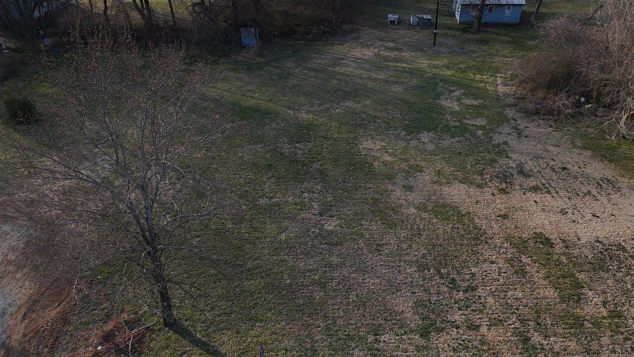 Property Photo: 1805 Woodmill Road KY 42240
