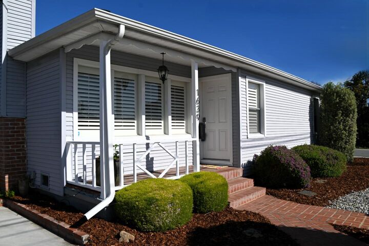 Property Photo:  1639 Cypress Avenue  CA 94401 