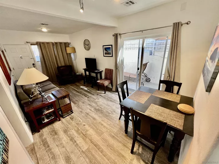 Property Photo:  6628 La Jolla  Blvd.  CA 92037 