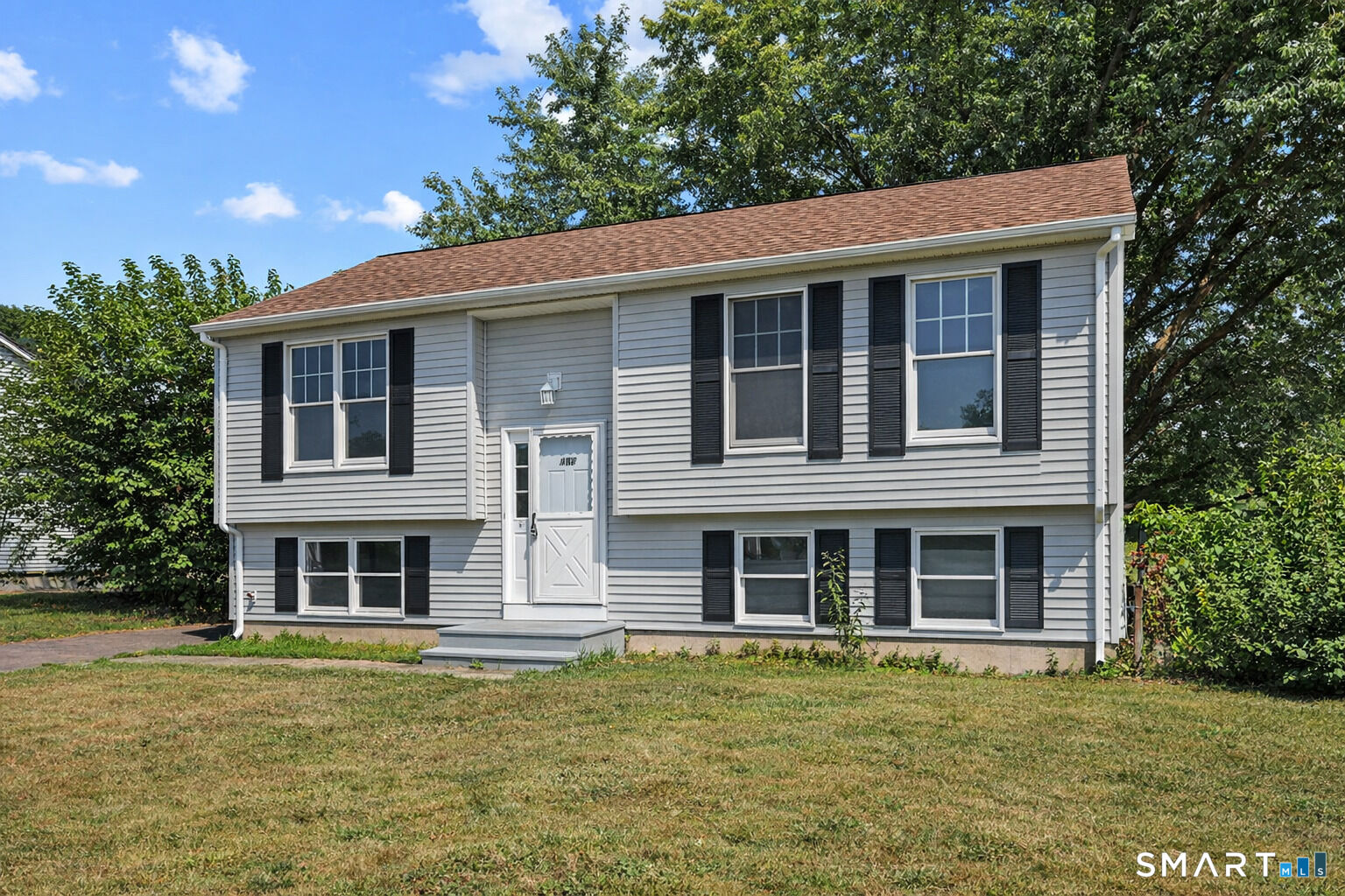 Property Photo: 157 Skinner Drive CT 06053