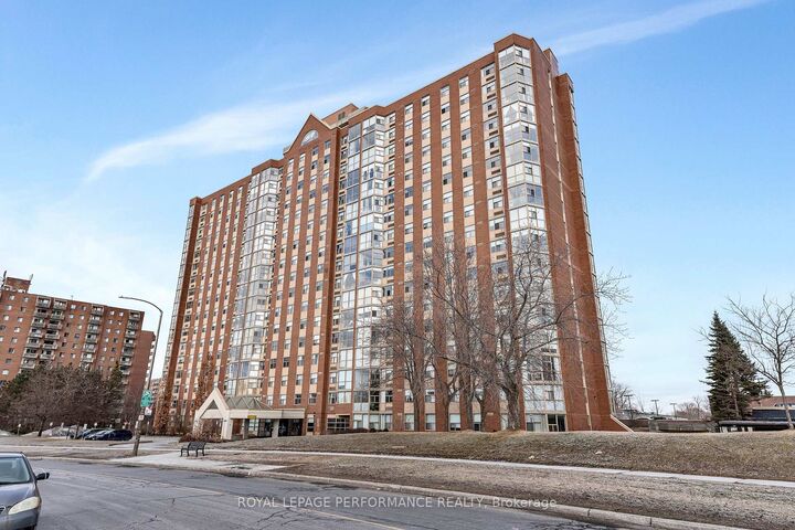 Property Photo: 2760 Carousel Crescent 1512 ON K1T 2N4