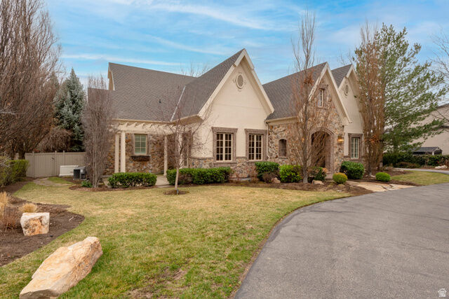 Property Photo:  2620 E Casto Ln  UT 84117 