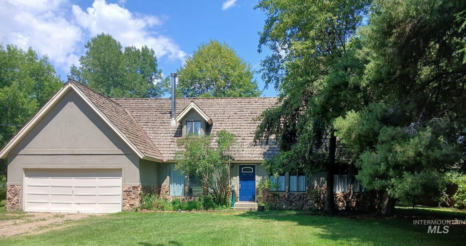 Property Photo:  2465 Center Avenue  ID 83661 
