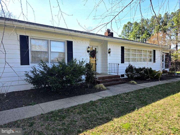 Property Photo:  10122 Elys Ford Road  VA 22407 