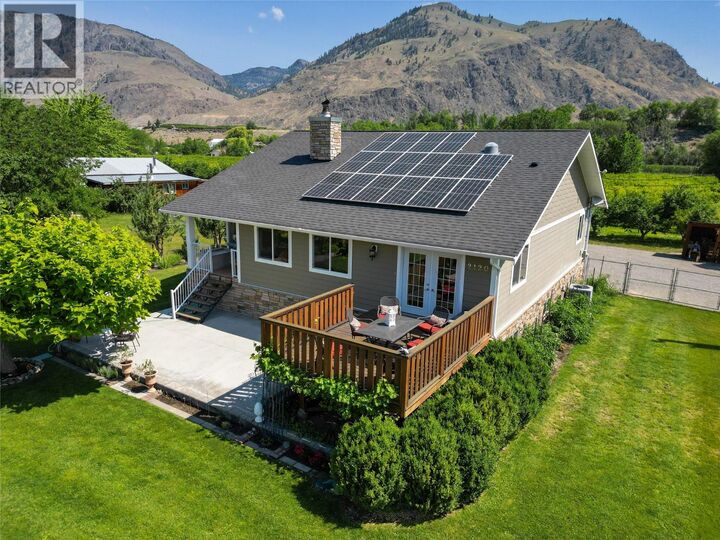 Property Photo: 2120 Ritchie Drive BC V0X 1C2