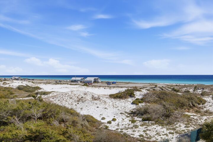 Property Photo:  15500 Emerald Coast Parkway 401  FL 32541 