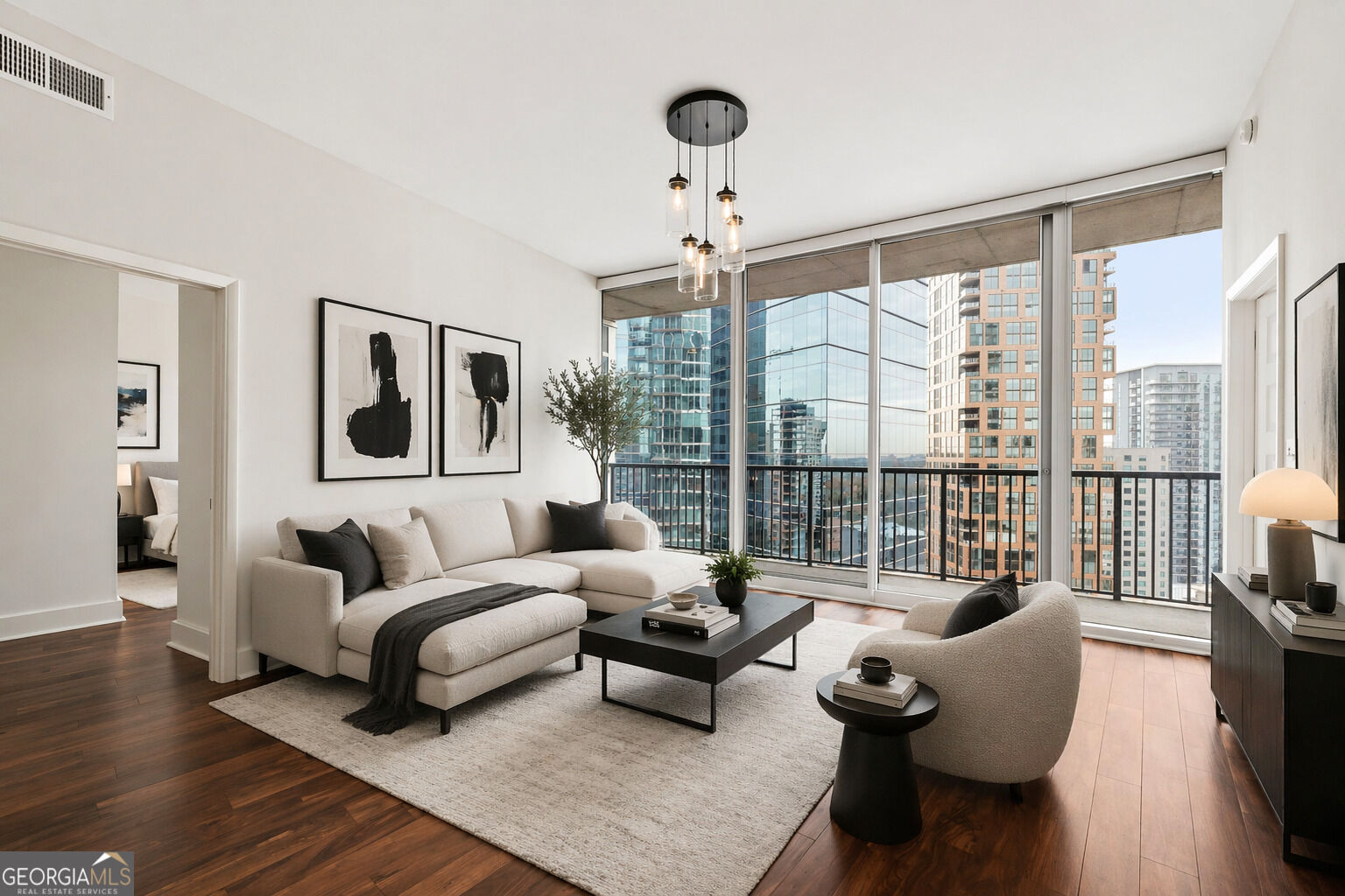 Property Photo:  1080 Peachtree Street NE 1904  GA 30309 