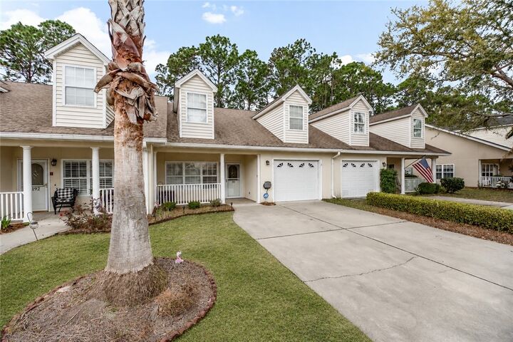 Property Photo:  190 Peppertree Crossing Avenue  GA 31525 