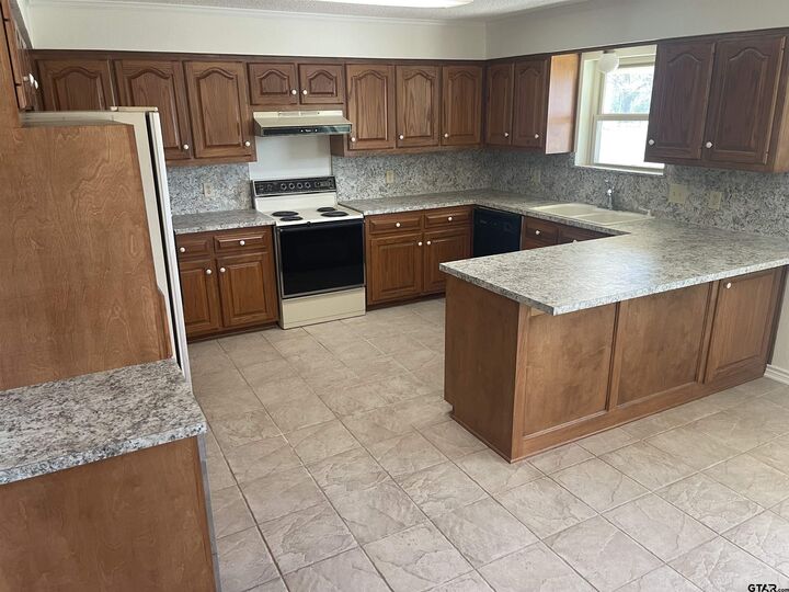 Property Photo:  1624 Cr 1560  TX 75410 