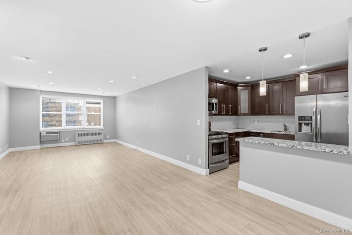 Property Photo:  25 Franklin Avenue 4C  NY 10601 