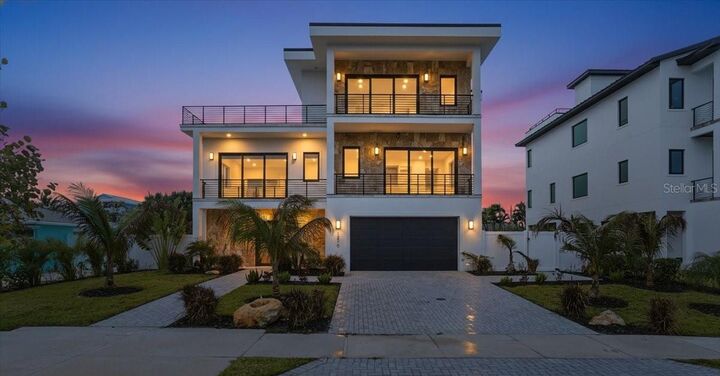 Property Photo:  1210 Gulf Boulevard  FL 34223 