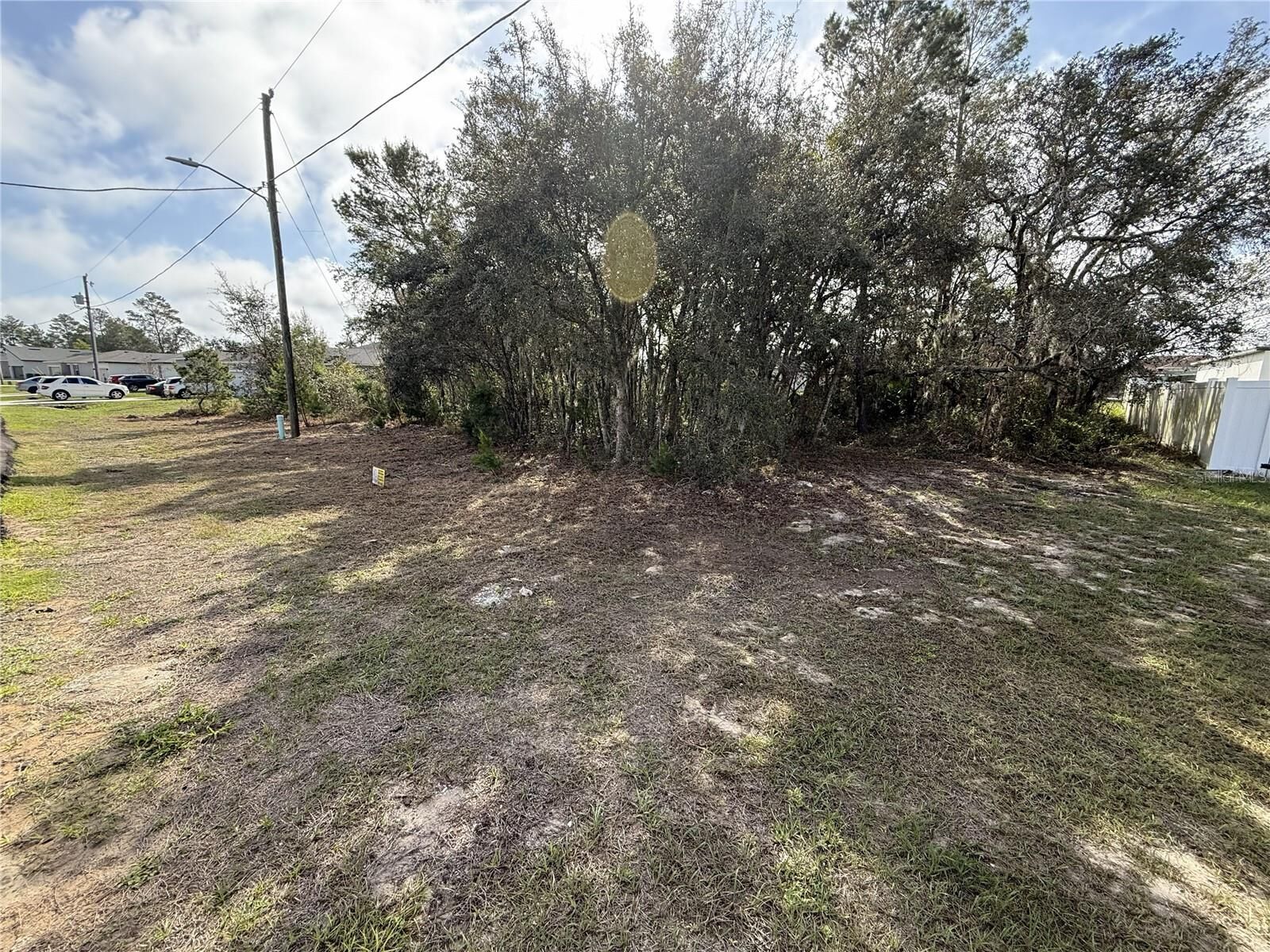 Property Photo:  216 Elm Court  FL 34759 