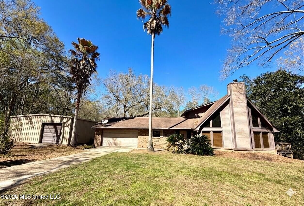 Property Photo:  2200 Summerlin Bayou Road  MS 39565 