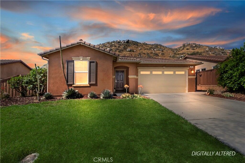 Property Photo: 852 Yukon CA 92582