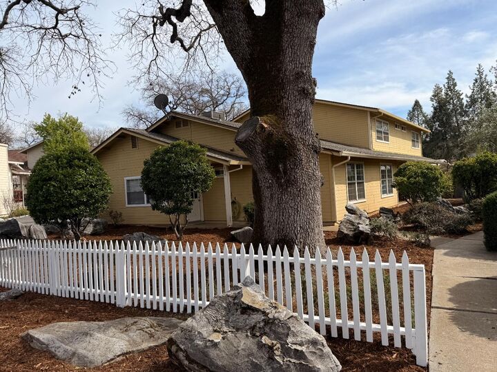 Property Photo: 494 Surrey Court CA 95247