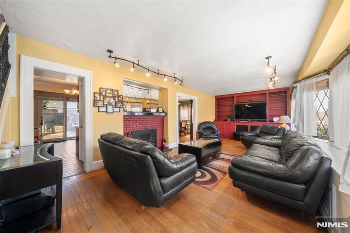 Property Photo:  185 Larch Avenue  NJ 07666 