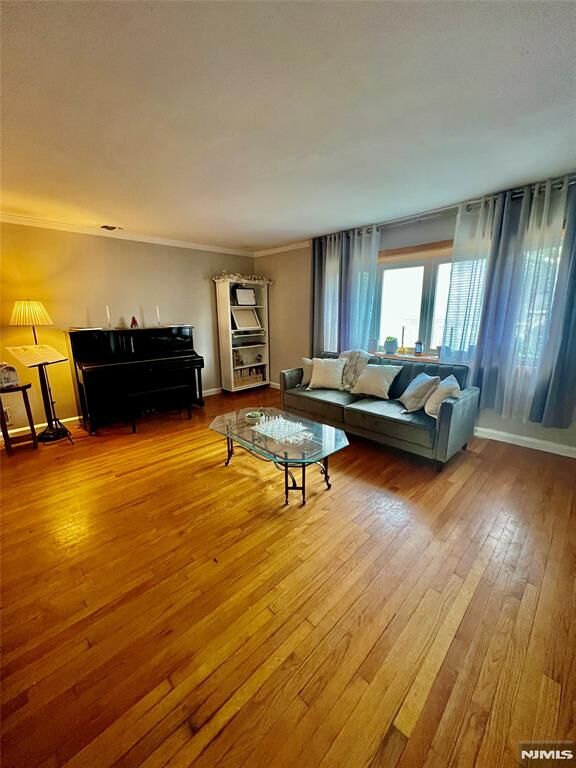 Property Photo:  71 Stewart Street  NJ 07627 