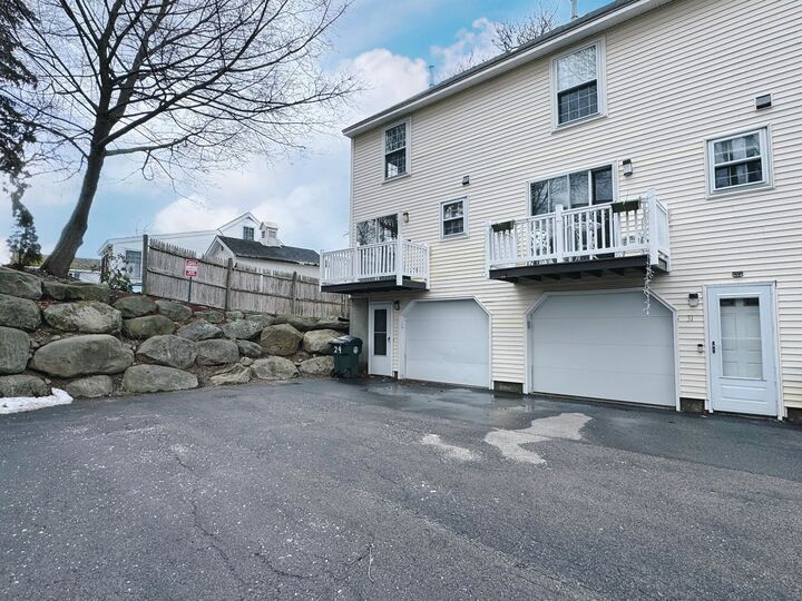 Property Photo:  29 Beech Hill Avenue  NH 03103 