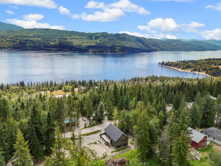 Property Photo: 7455 Stampede Trail BC V0E 1M8
